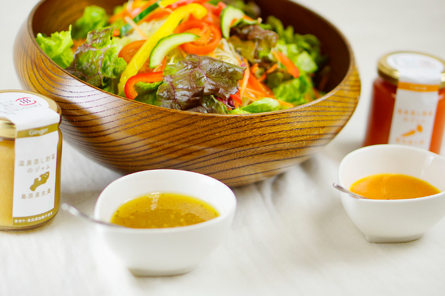 サラダとドレッシング